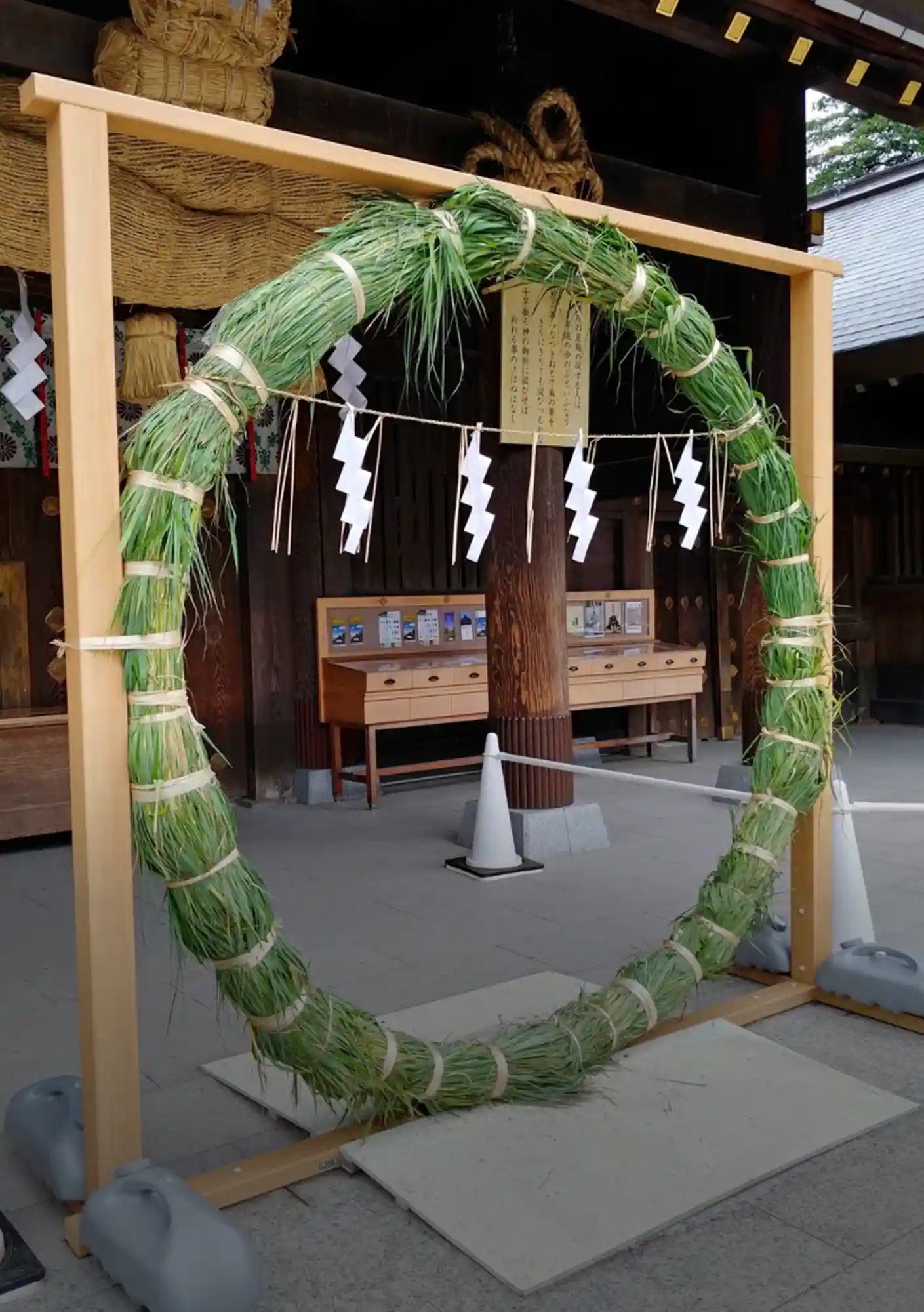 Sacred Tokyo A Refined Guide to Shrines and the Spiritual Heart of Hatsumode_Main_03